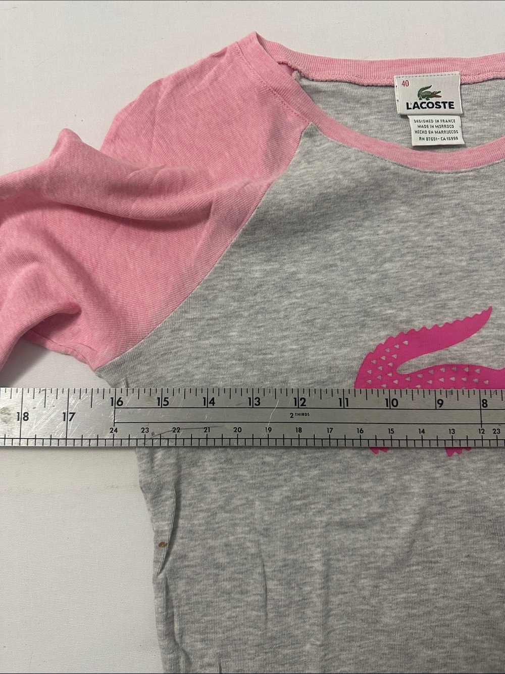 Genuine Lacoste 1990s Pink & Gray Raglan Long Sleeve Top with Pink Croc - Picture 5 of 7